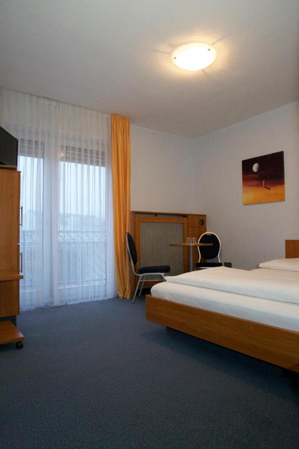 Svg Hotel Diversi Ludwigshafen am Rhein Exterior foto